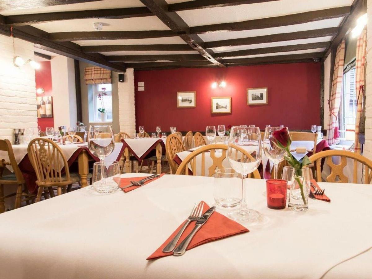 The Rose And Crown Hotel Thorpe-le-Soken Kültér fotó